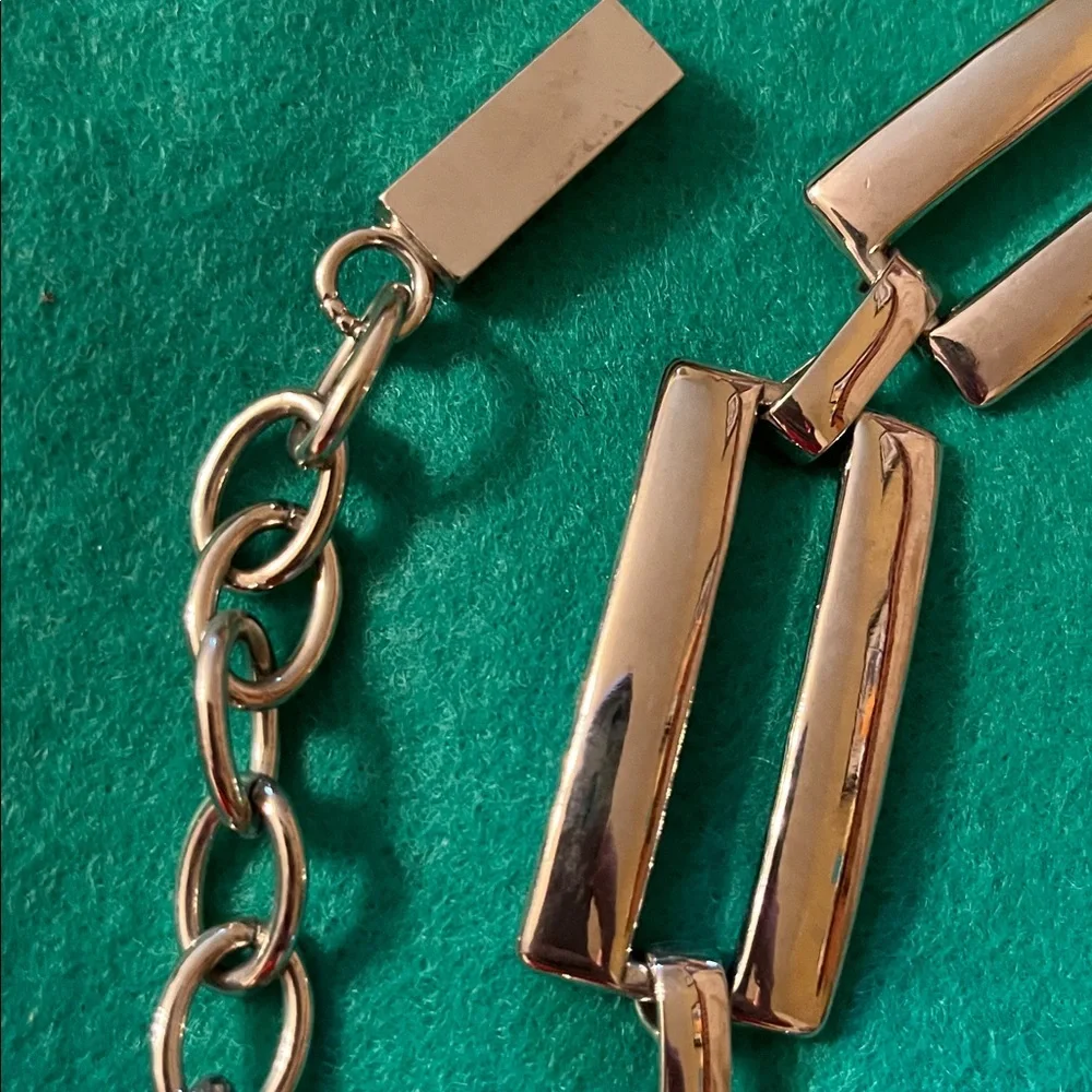 Adjustable vintage silver tone rectangle segment hook end 29-39” shiny belt EUC
